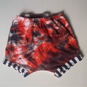 2/3T tie dye shorties.